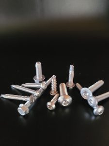 1 SELF DRILLING - THREAD CUTTING - TAMPER PROOF SCREWS 1 SELF DRILLING THREAD CUTTING TAMPER PROOF SCREWS