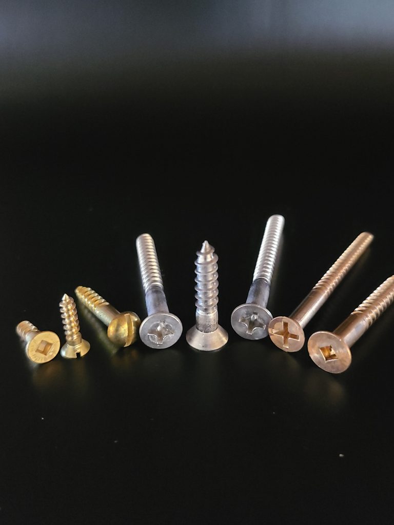 10 WOOD SCREWS PHILLIP SLOT SQUARE DRIVE