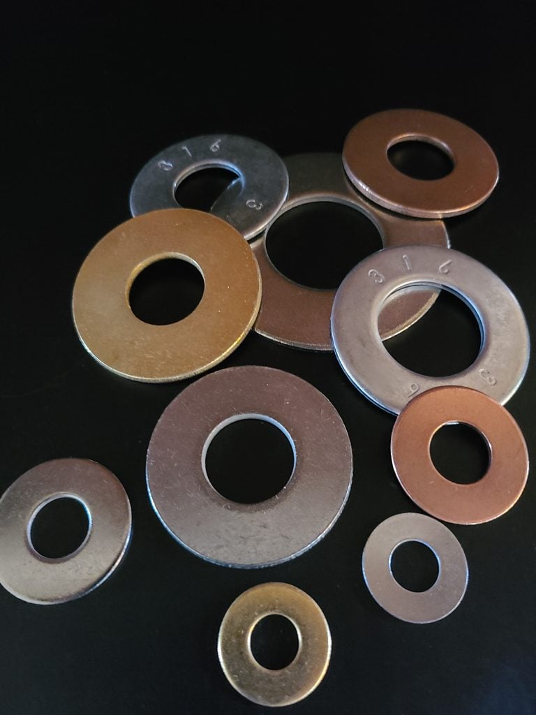 2 FLAT WASHERS 2 FLAT WASHERS